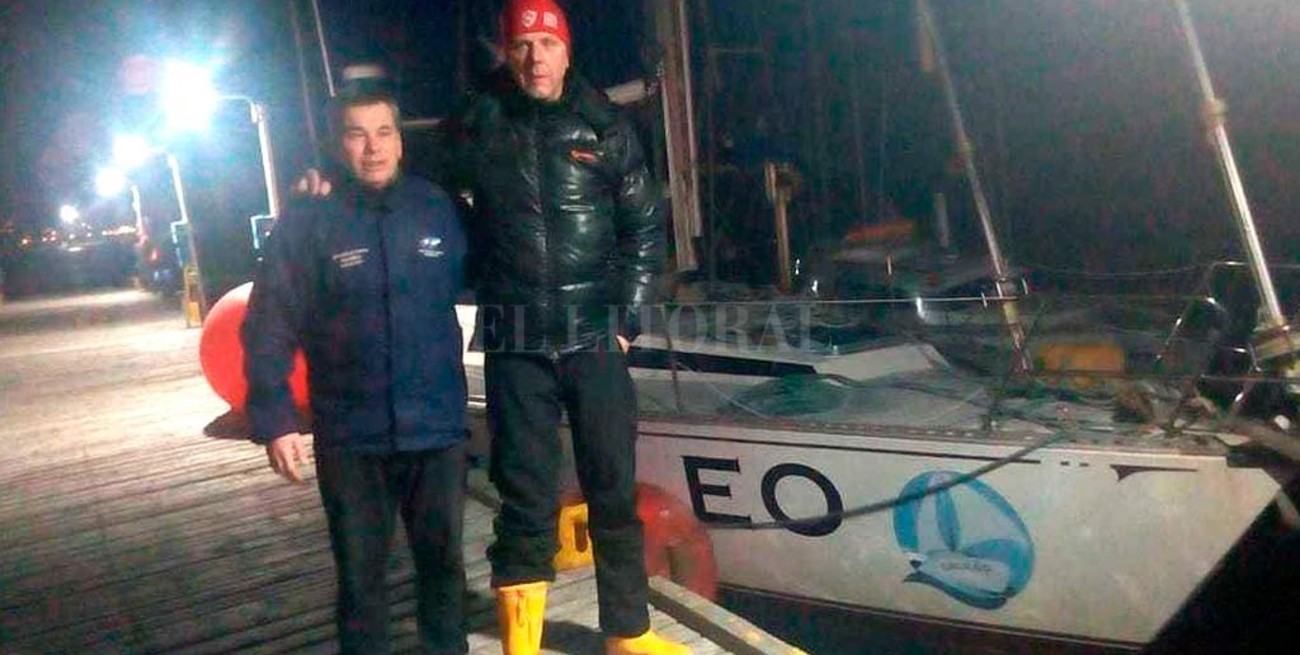 Inédita travesía: en un pequeño velero, un ex combatiente zarpa a la Antártida 