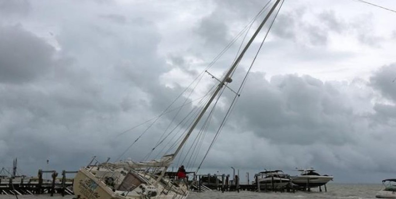 "Delta" ahora es un huracán de categoría 4