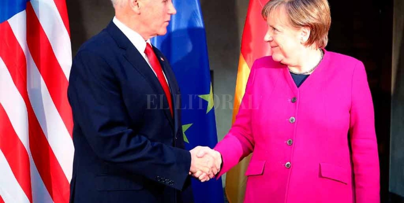 EE.UU insta a la Unión Europea a reconocer a Guaidó como "único Presidente Legítimo"