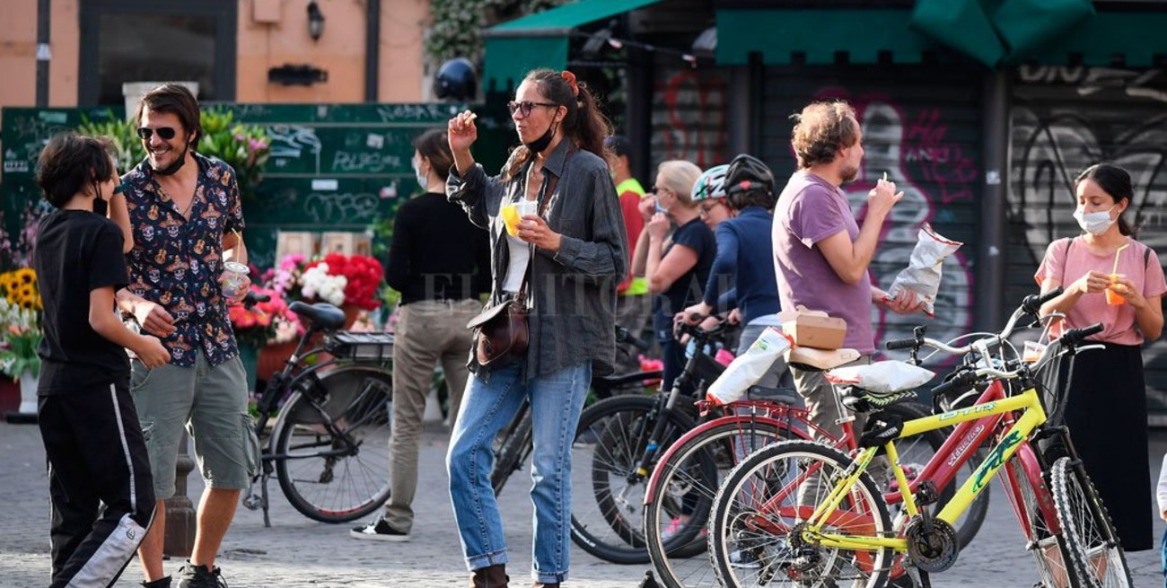 Italia confirmó la apertura de bares y restaurantes