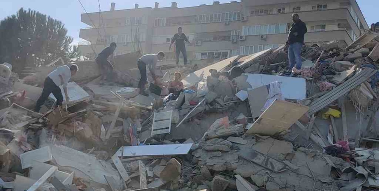 Un terremoto de magnitud 7 dejó daños severos en localidades de Turquía y Grecia