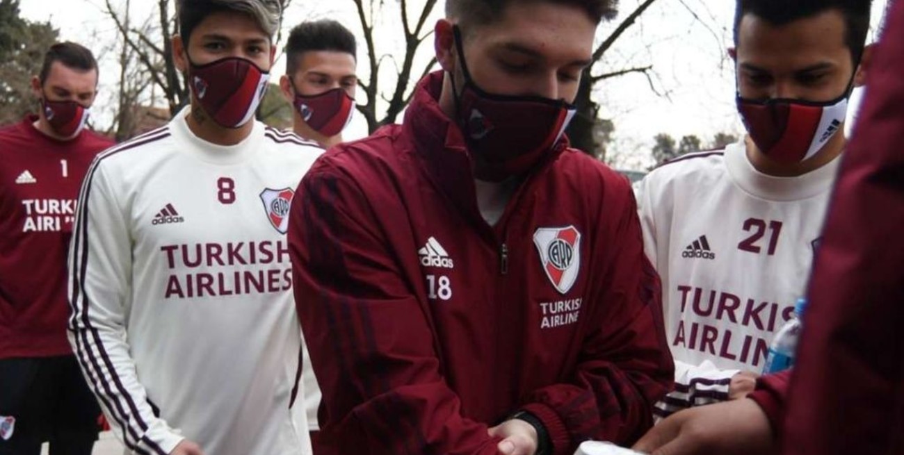 Luego del test negativo, River volverá a entrenarse