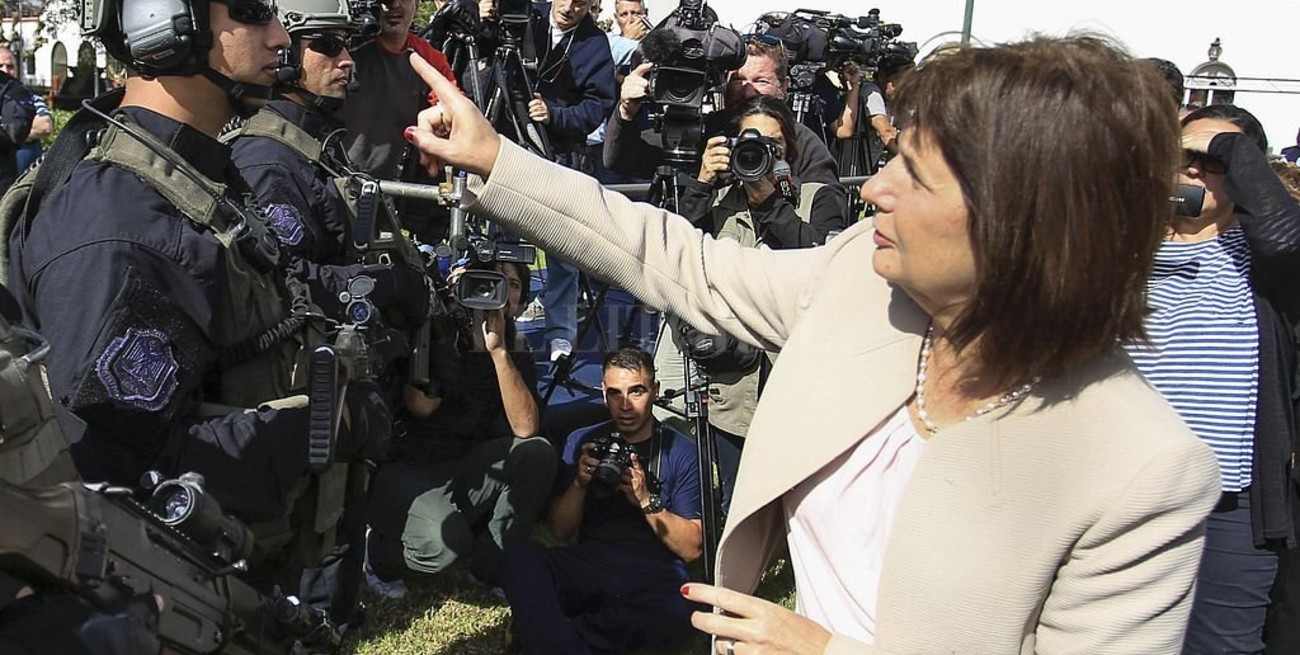 Bullrich: "El que quiere estar armado, que ande armado"
