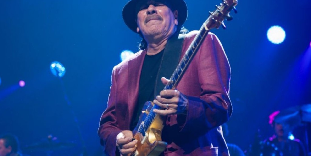 A sus 72 años, Carlos Santana lanza su propia cepa de marihuana