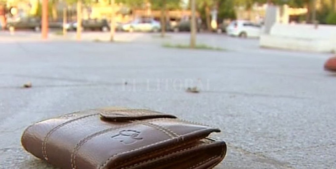 "Billeteras perdidas": qué lugar ocupa la Argentina en el ránking de honestidad ciudadana