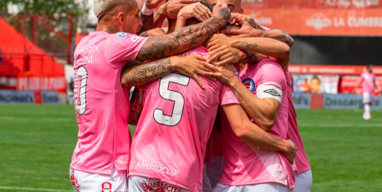 Argentinos, un encumbrado silencioso