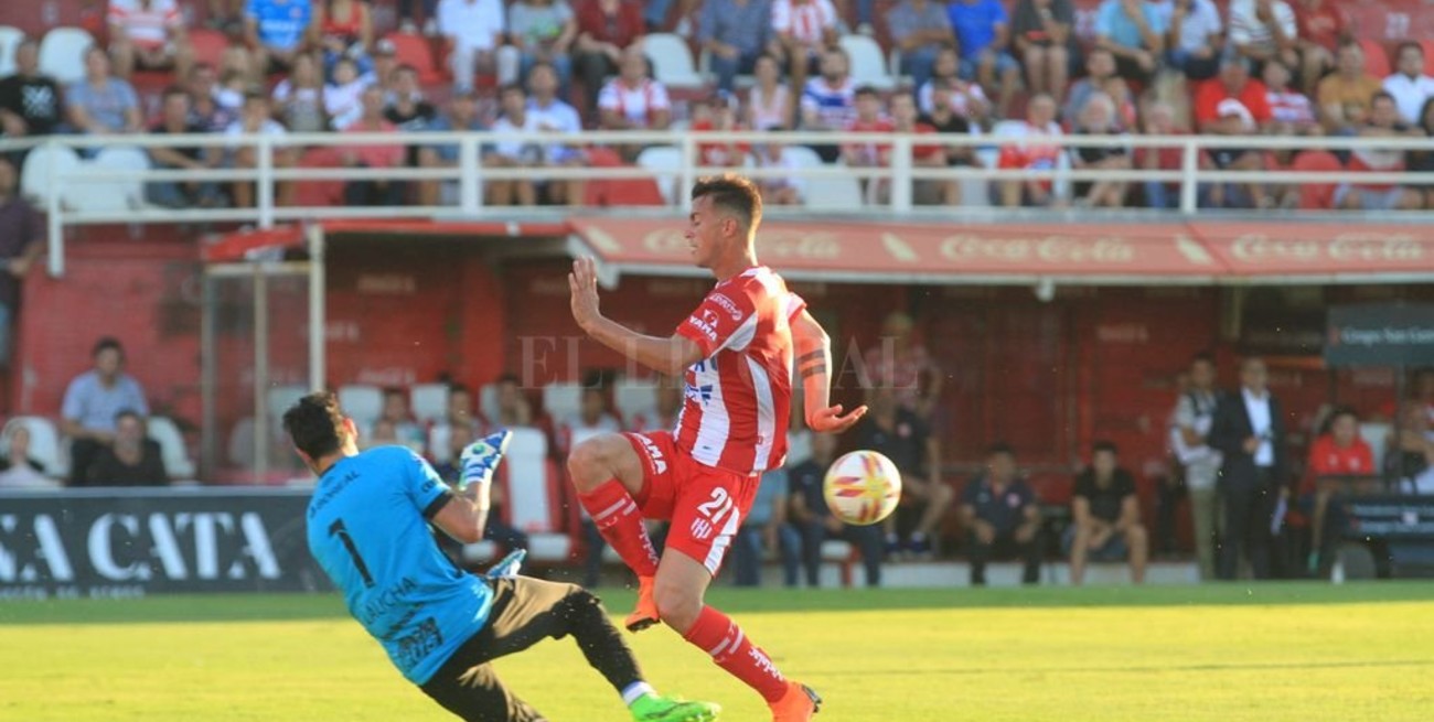 Hay chances de que juegue el mismo equipo que arrancó con Huracán
