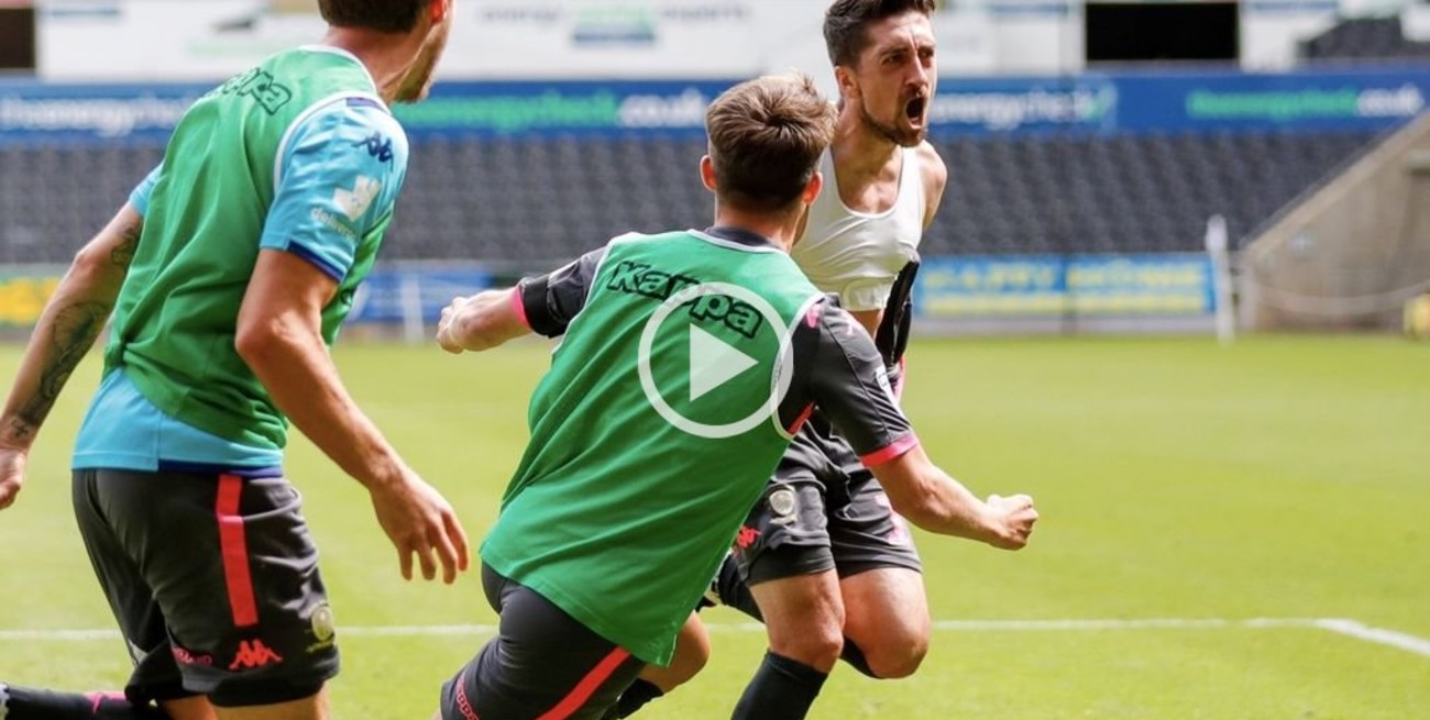 Agónica victoria del Leeds de Bielsa, que quedó a un paso del ascenso a la Premier League