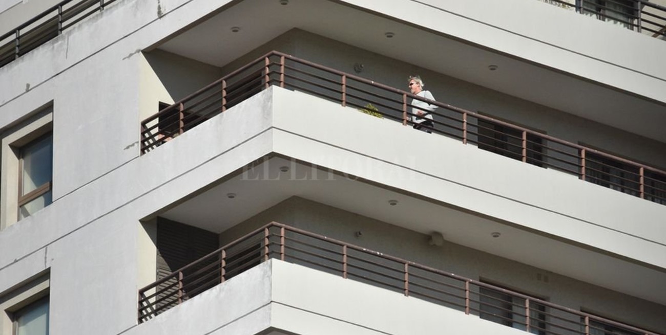 Juanito y el balcón