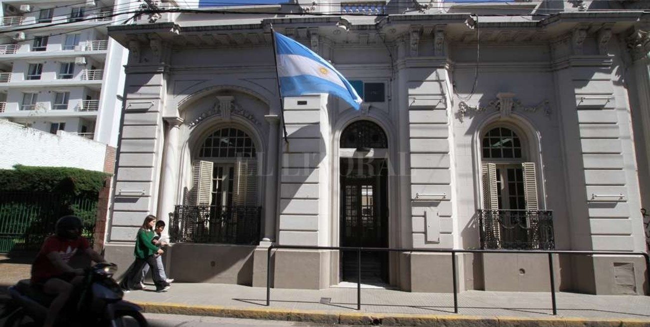 Alumnos del secundario de la UNL proponen un protocolo contra la violencia de género