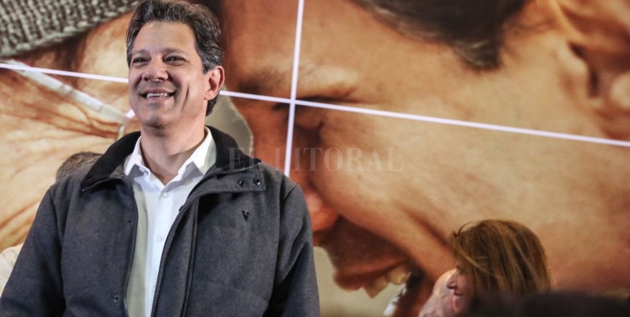 Bolsonaro: "Brasil no puede dar un paso a la izquierda y seguir flirteando con el comunismo"