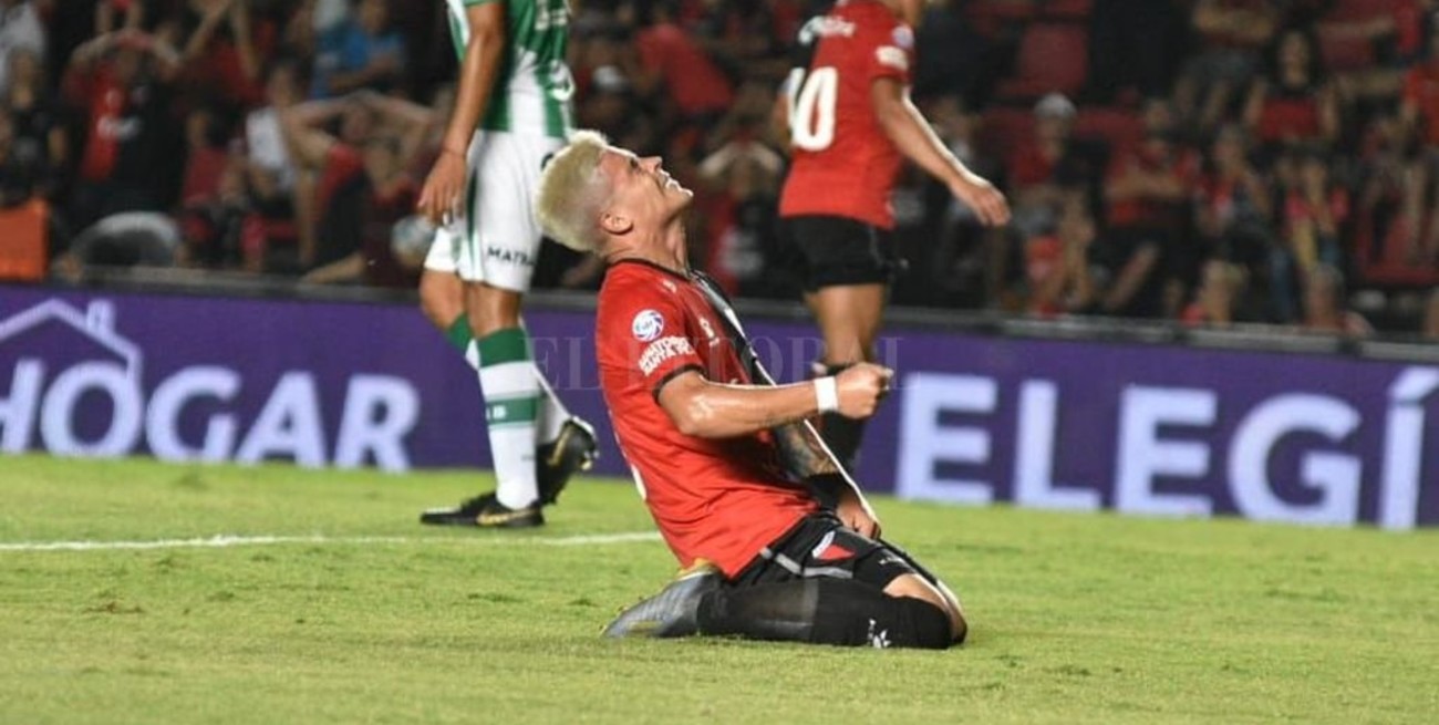 Colón analiza rescindir el contrato con Brian Fernández