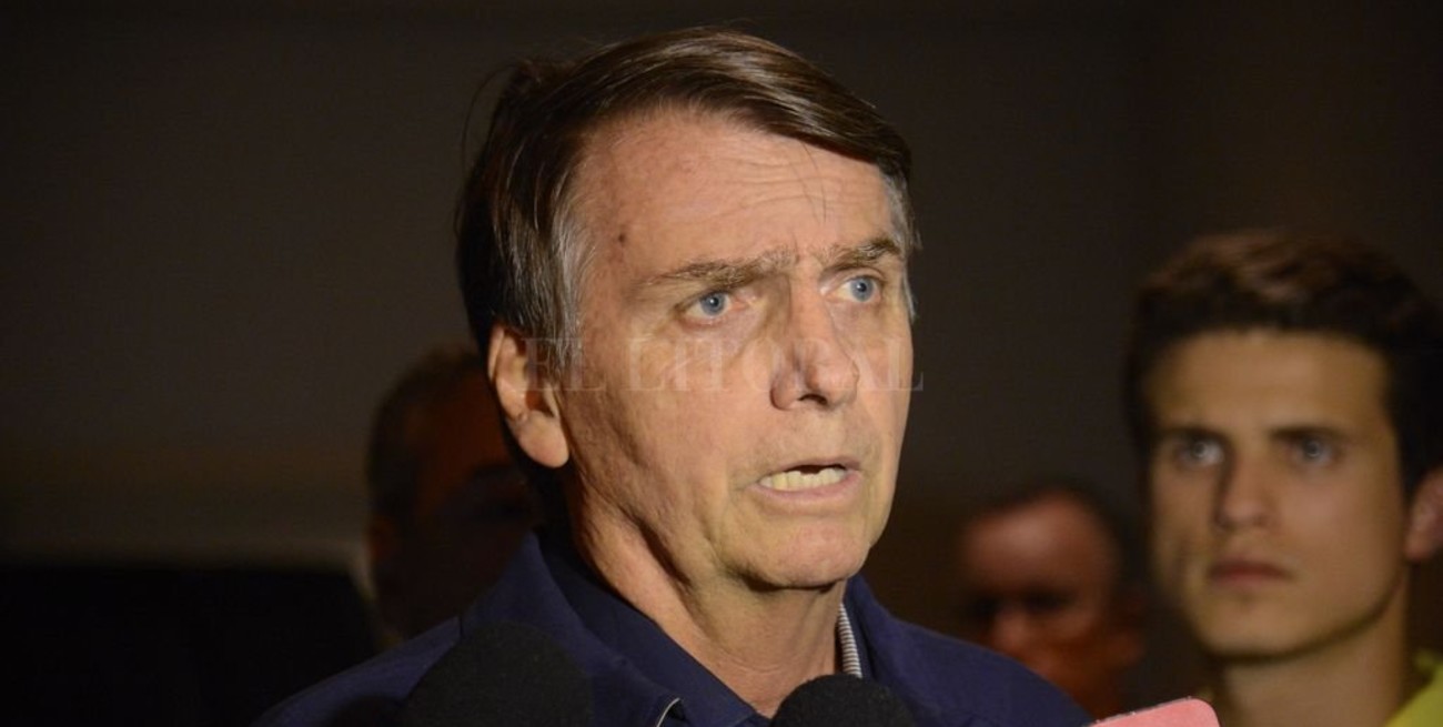 Macri habló por teléfono con el candidato brasileño Jair Bolsonaro