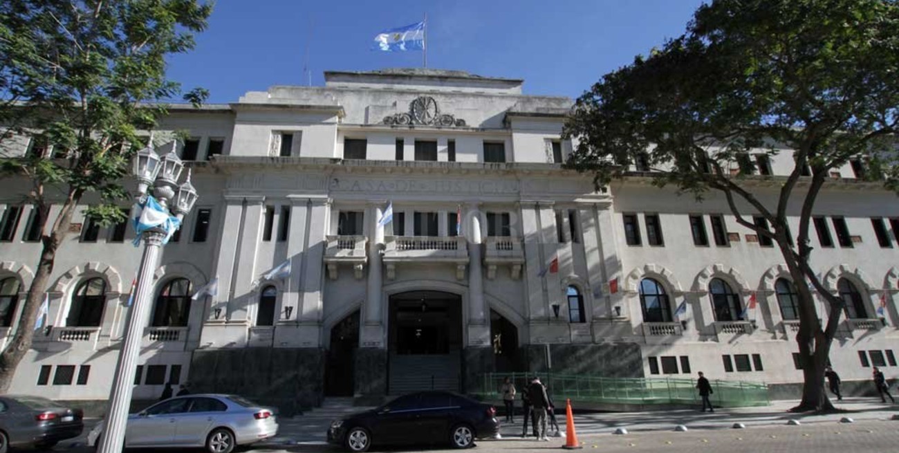 Imputaron a un mozo   por estafas a clientes