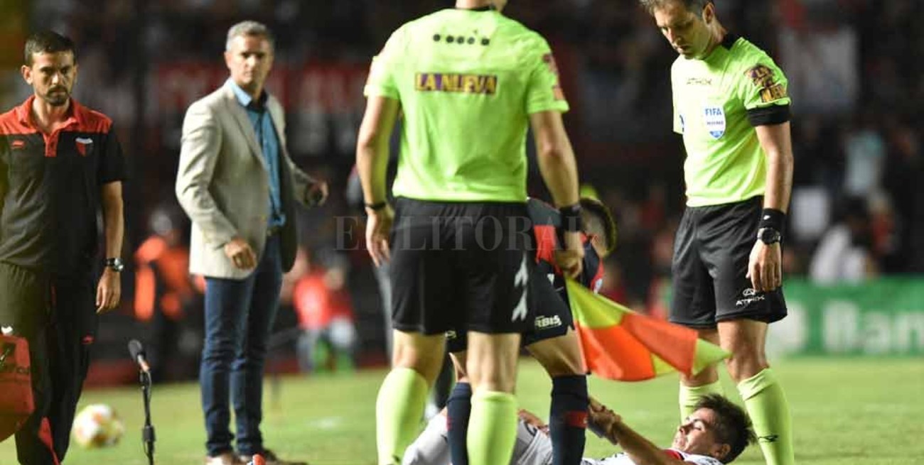 Confirmado: Galván se rompió el ligamento cruzado de su rodilla derecha