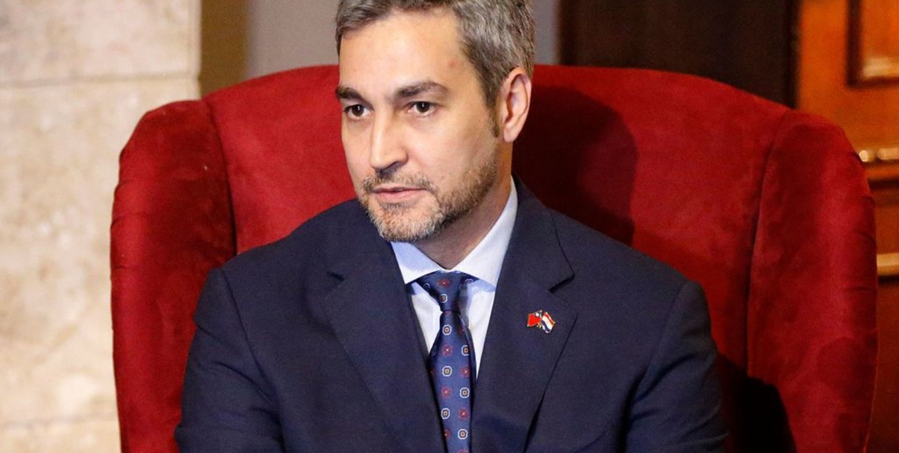 El presidente de Paraguay retomó la actividad tras su ausencia por dengue