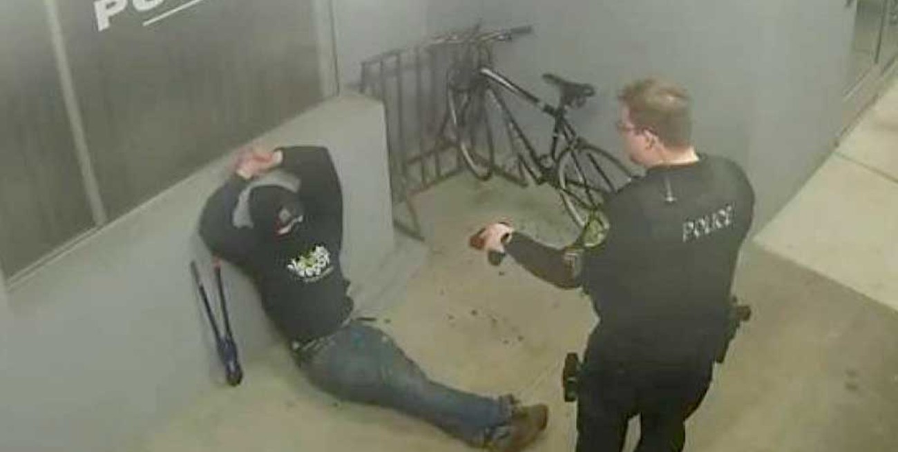 Un hombre fue detenido mientras intentaba robar una bicicleta de una comisaría