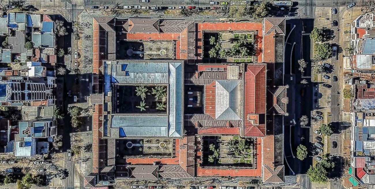 Más de 500 planos cuentan el ADN de la Manzana Histórica de la UNL