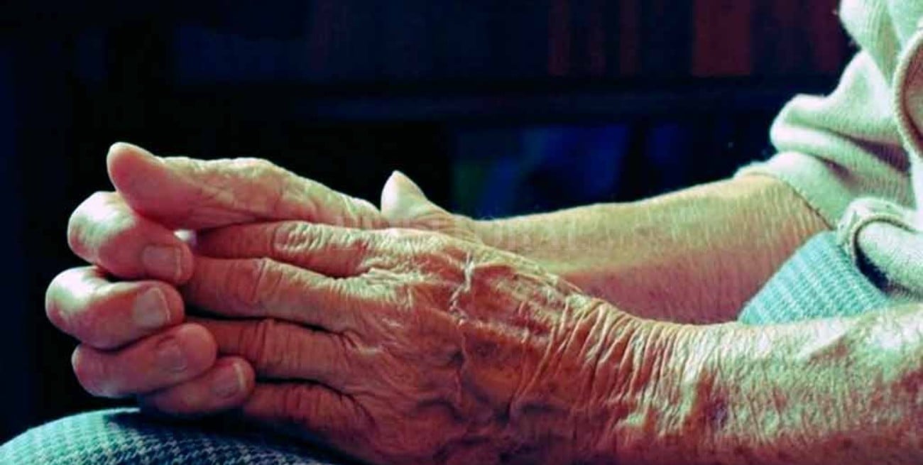 Le hicieron el "cuento del tío" a una abuela santotomesina