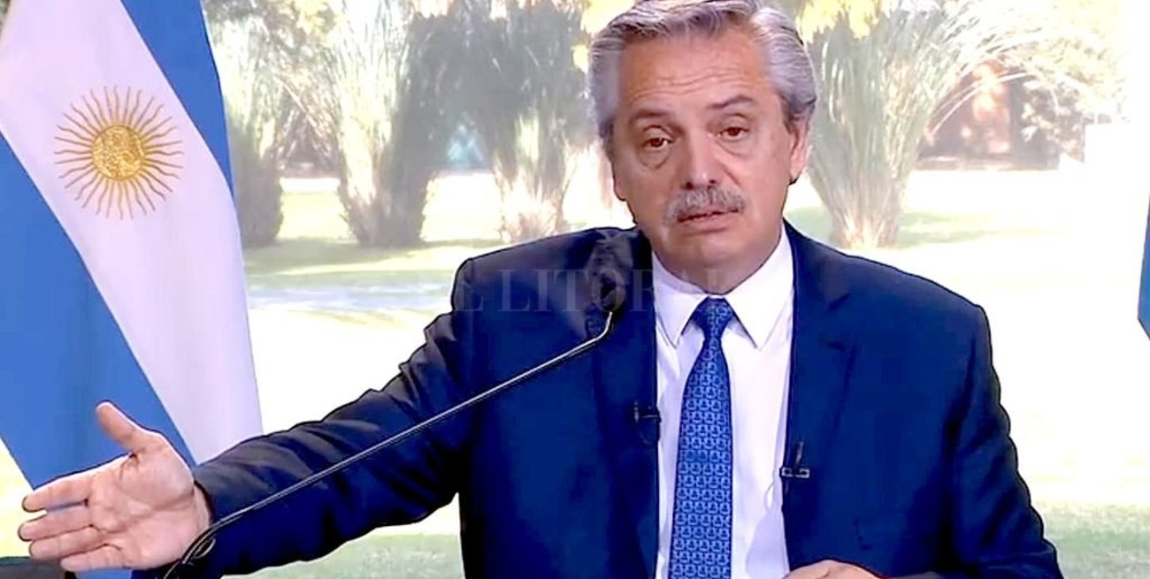 El presidente reconoció que en el país "se olvidó la cuarentena"