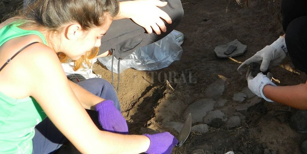 Una santafesina, única del país, elegida para "reconstruir la historia" en Egipto