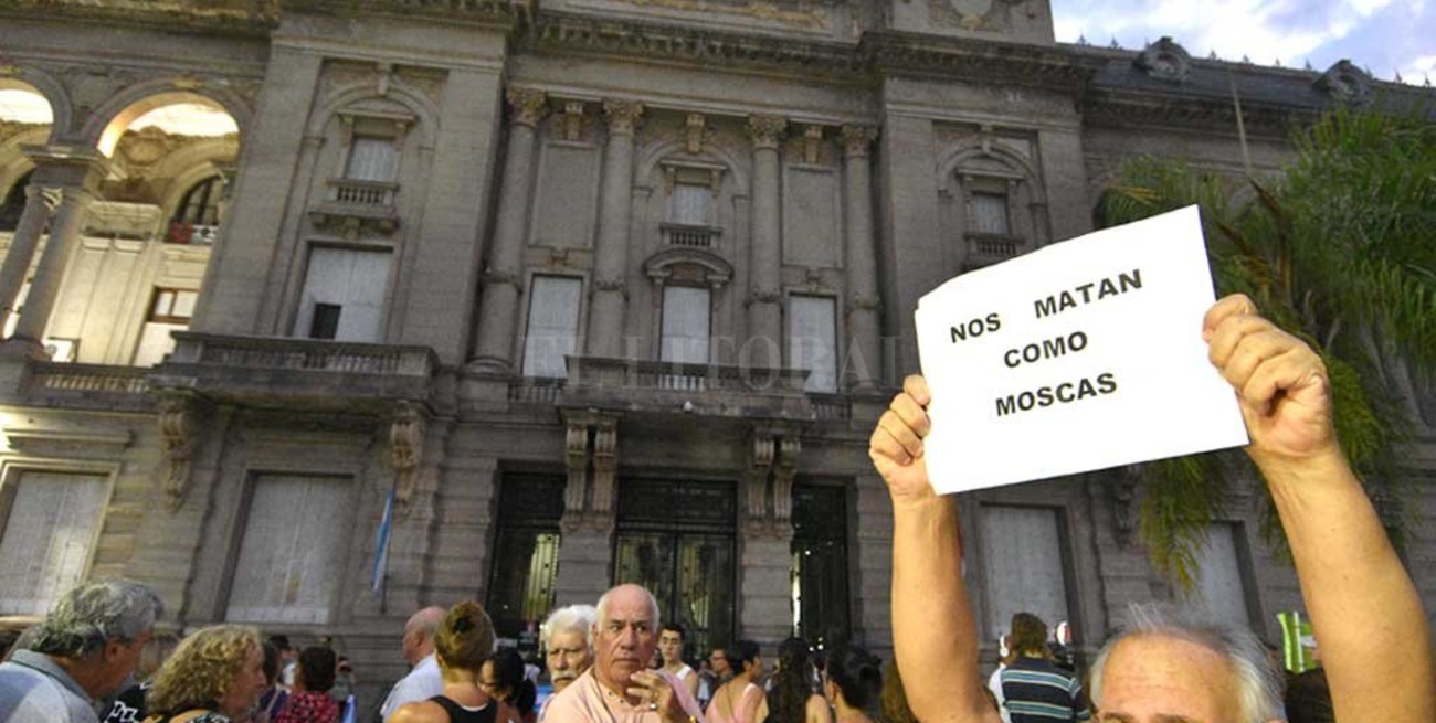 Más de 15 barrios se suman al  cacerolazo por la inseguridad