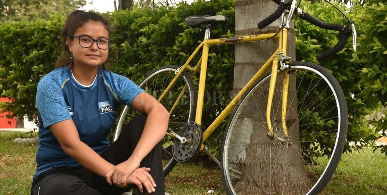 Pedalear desiertos: una santafesina a la conquista de la ruta de la seda