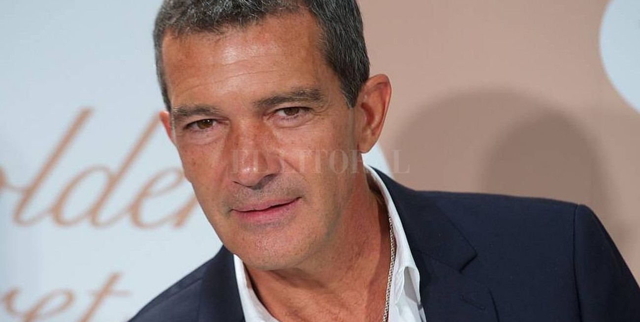 EEUU: la prensa considera que Antonio Banderas es un hombre "de color"