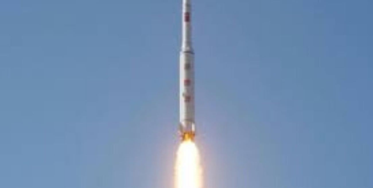 Corea del Norte presionó a EEUU con el lanzamiento de misiles