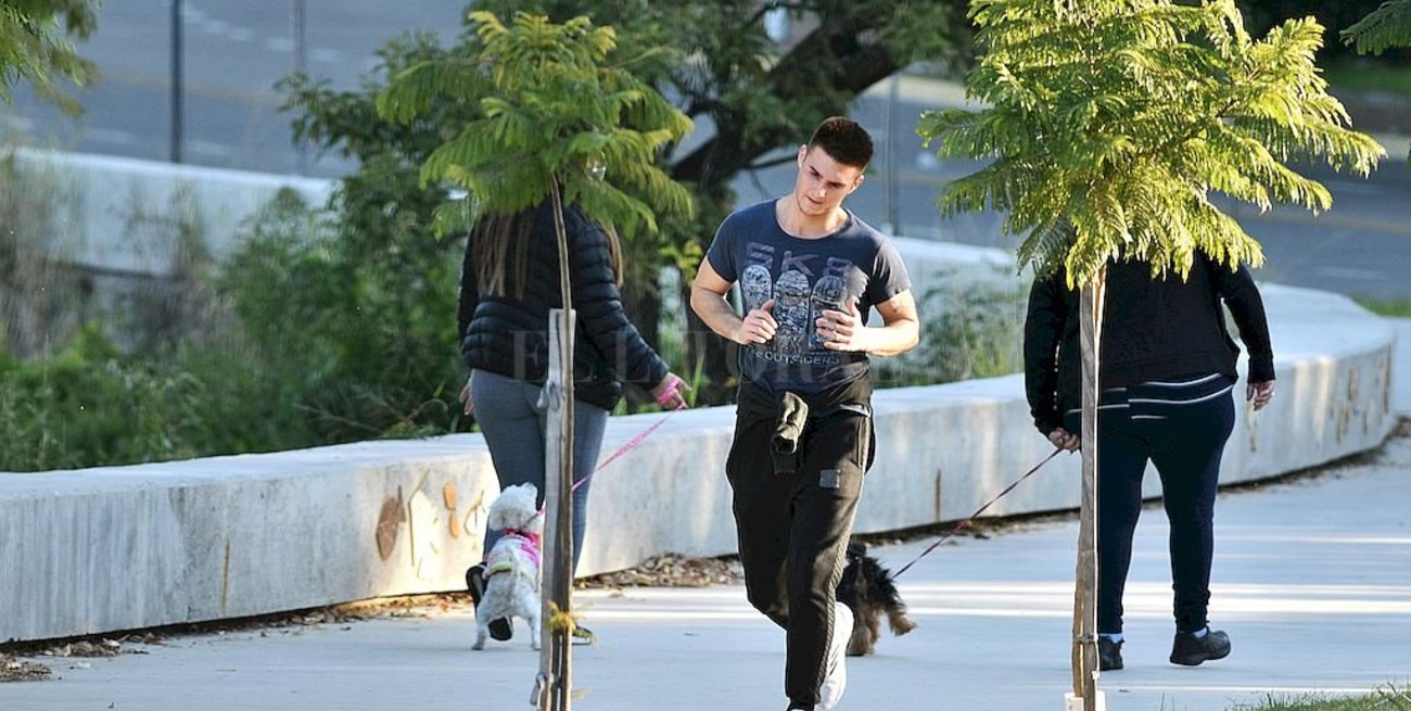 Oficial: la provincia habilita reuniones familiares, bares y actividades deportivas