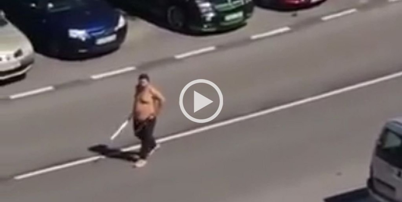 Madrid: enfermo de coronavirus violó la cuarentena y atacó a policías con dos katanas