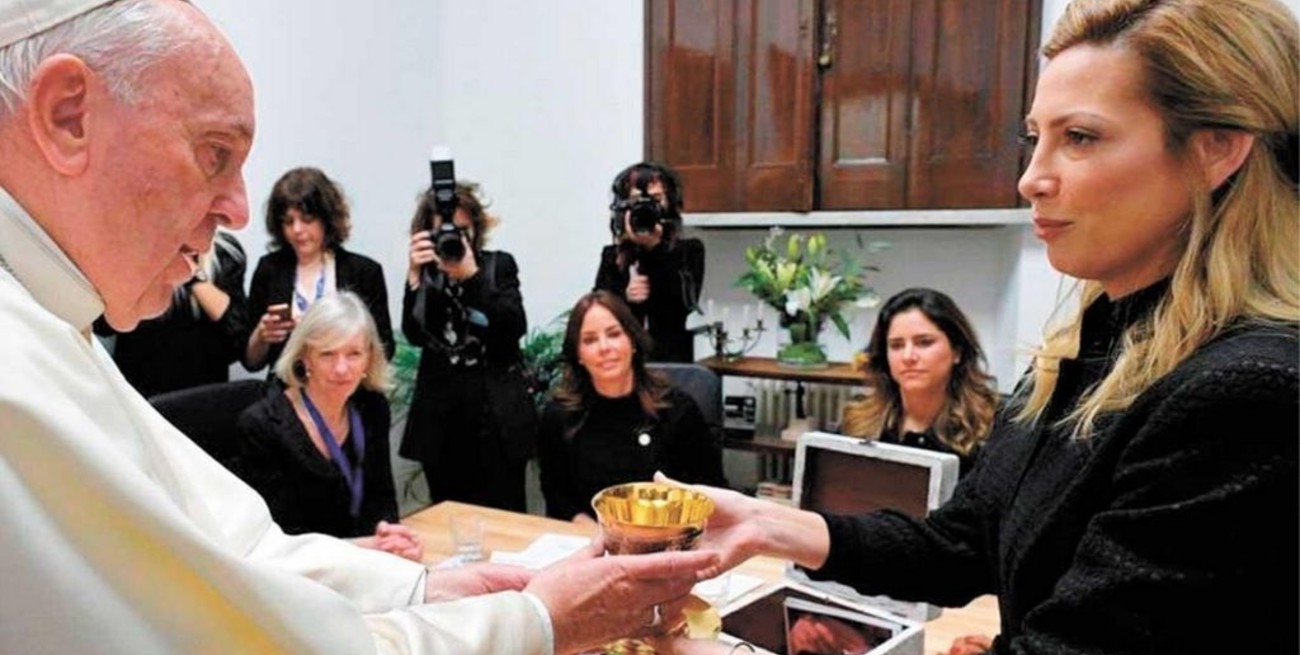 Francisco decidió que el cáliz de la "misa por la unidad" quede expuesto en la Basílica de Luján