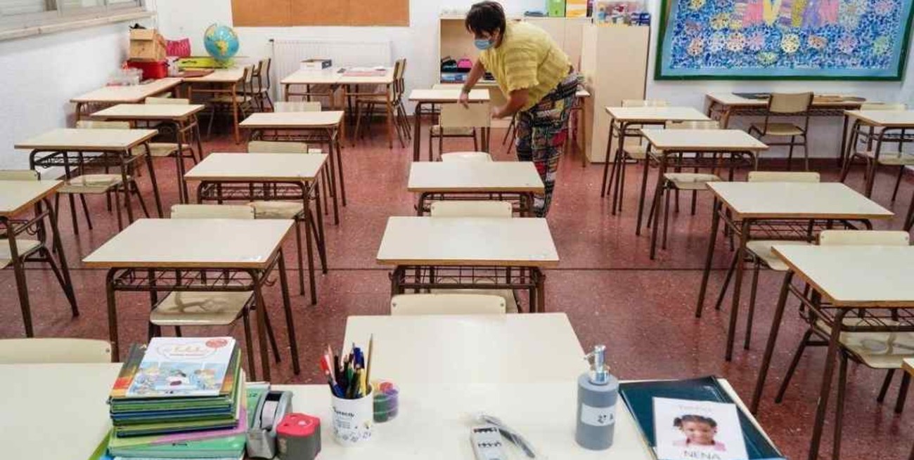 Serbia, Bosnia, Eslovenia y Hungría retoman las clases tras los cierres por el coronavirus 