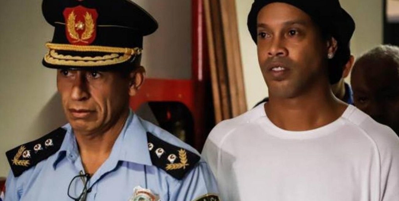 Liberaron a Ronaldinho luego de estar cinco meses detenido en Paraguay