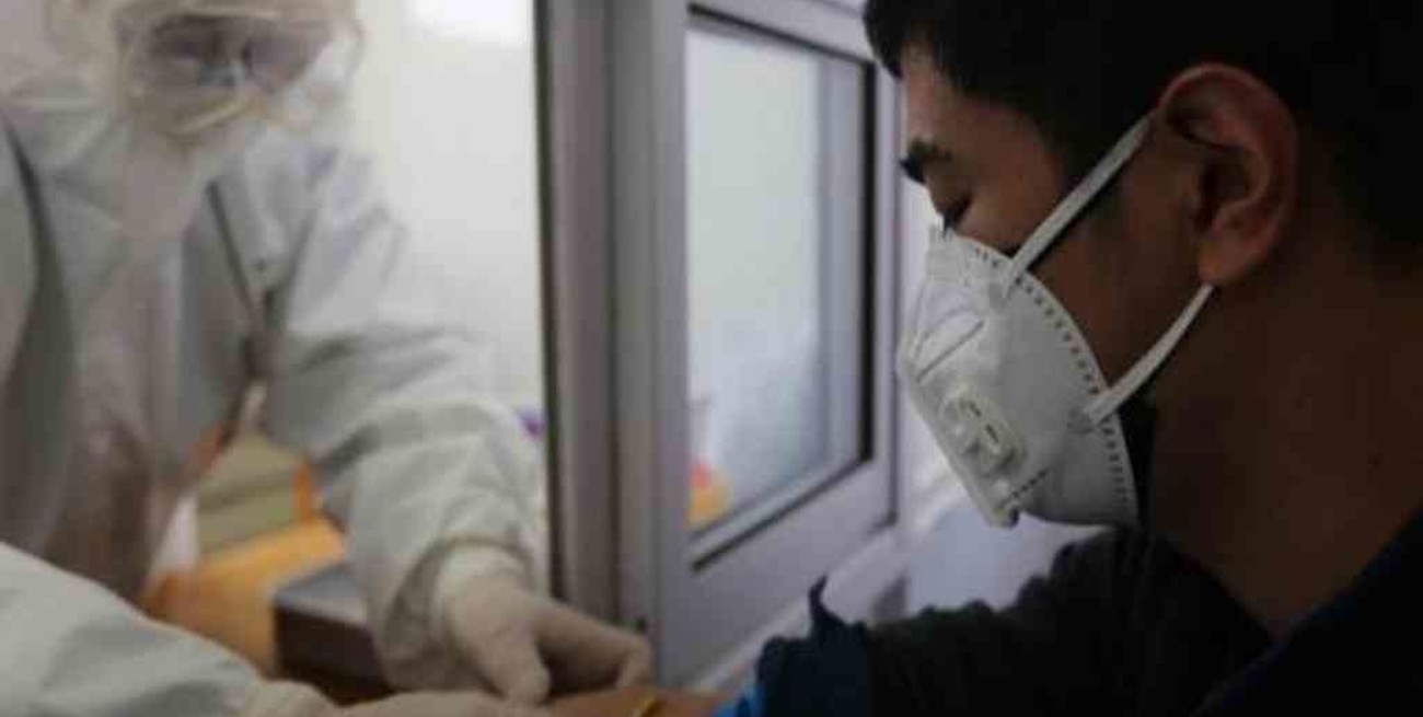 Jóvenes argentinos crearon un kit para detectar el coronavirus en apenas una hora