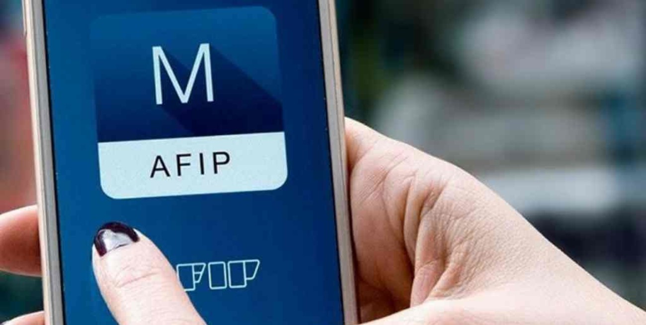 Créditos a tasa cero: flexibilizan requisitos para que accedan monotributistas de la categoría más baja