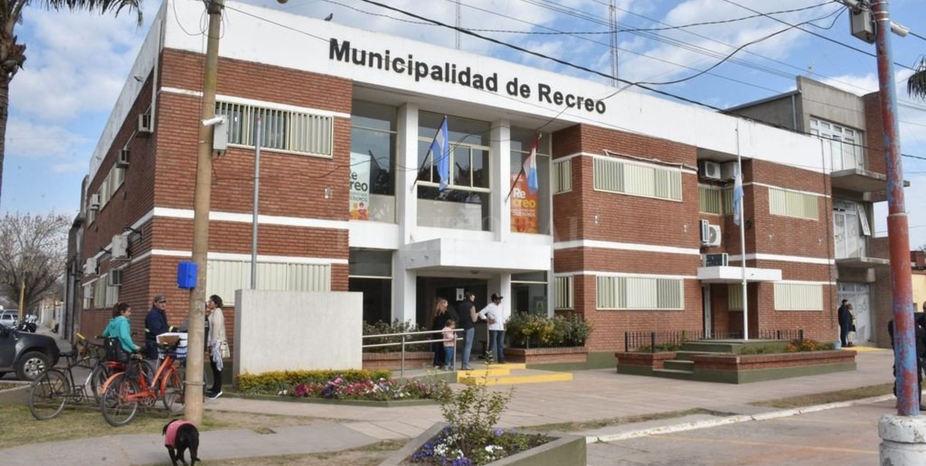 En Recreo confunden al Estado con el PJ