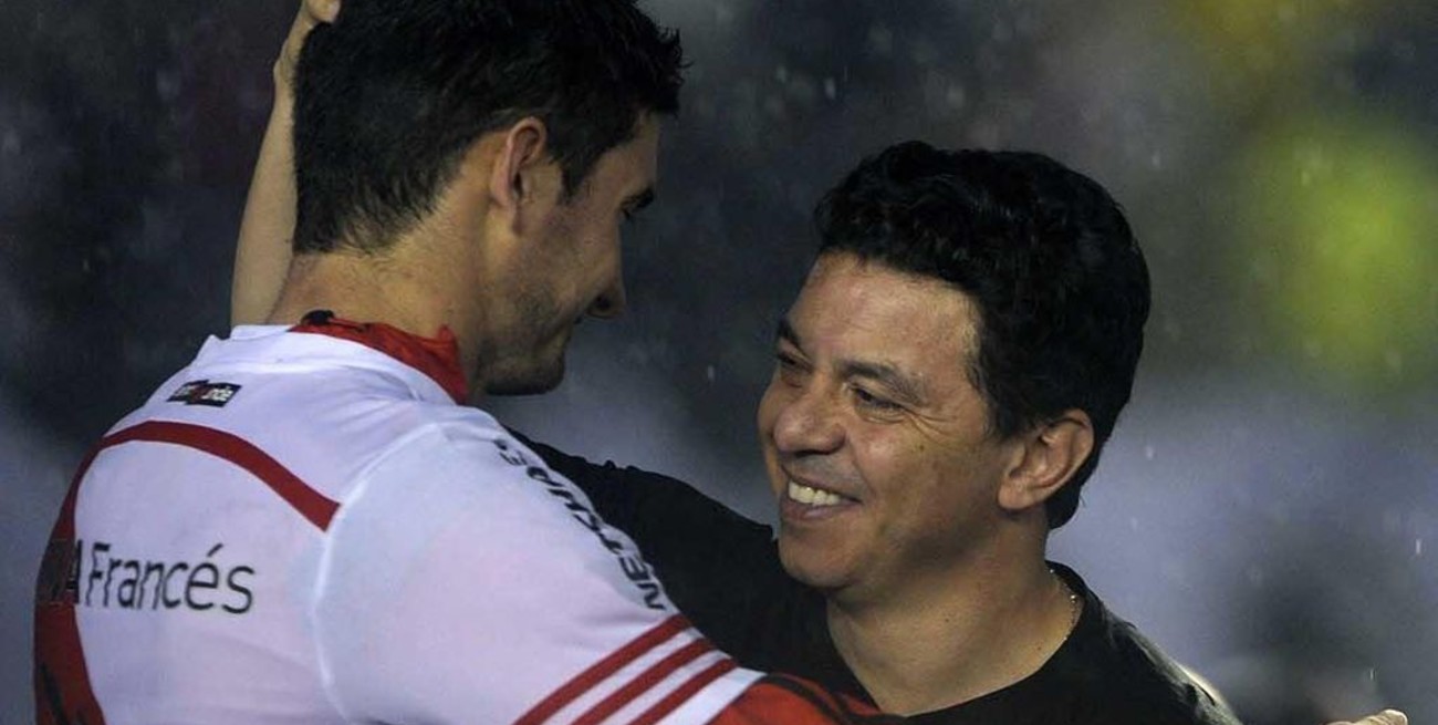 Alario: "Gallardo está entre los mejores DT del mundo"