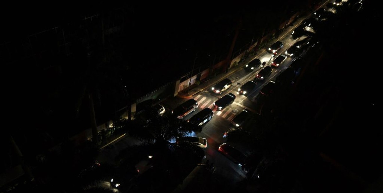 El gobierno de Maduro denunció dos ataques contra el sistema eléctrico