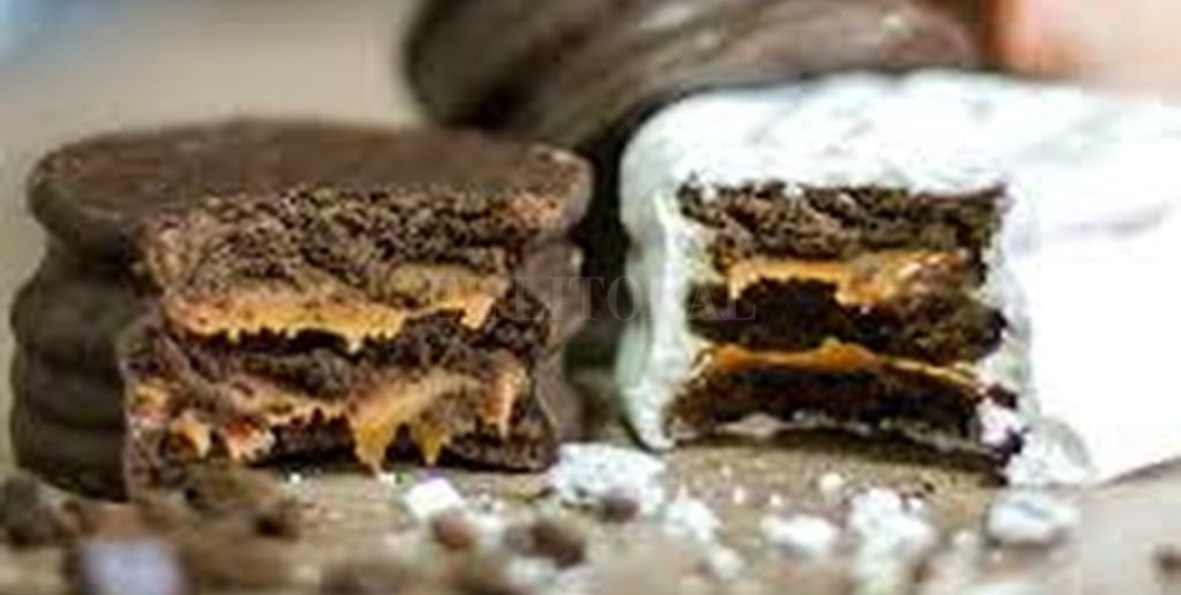 Después de un brote de coronavirus, reabrió una reconocida fábrica de alfajores