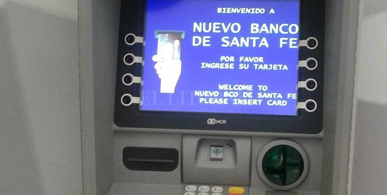 Ya se puede retirar dinero en los cajeros automáticos sin contar con una tarjeta de débito