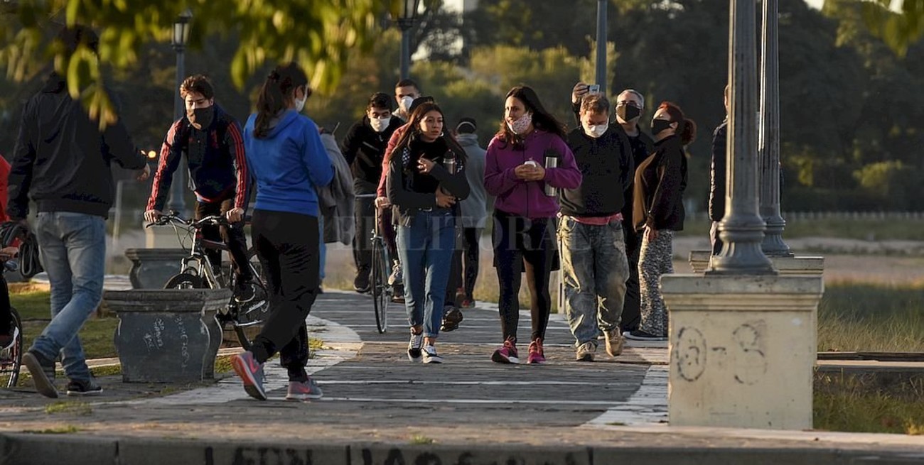 Santa Fe sigue esperando, mientras otras provincias suman actividades permitidas