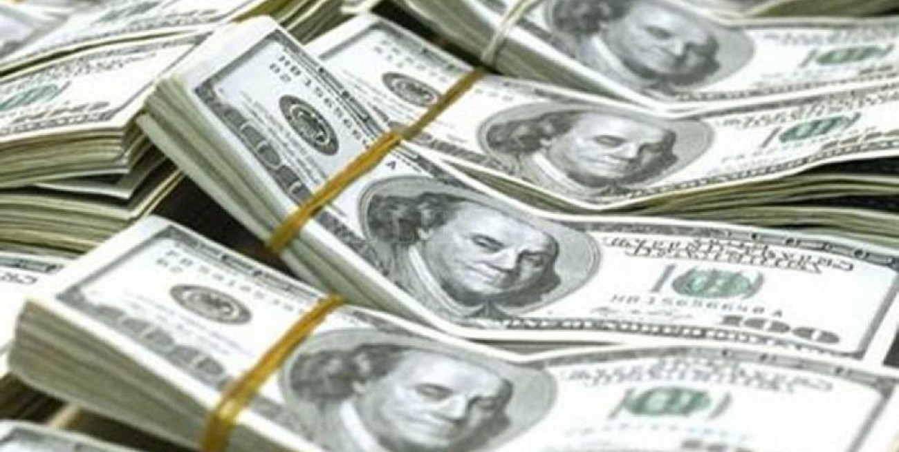 El dólar se mantuvo estable