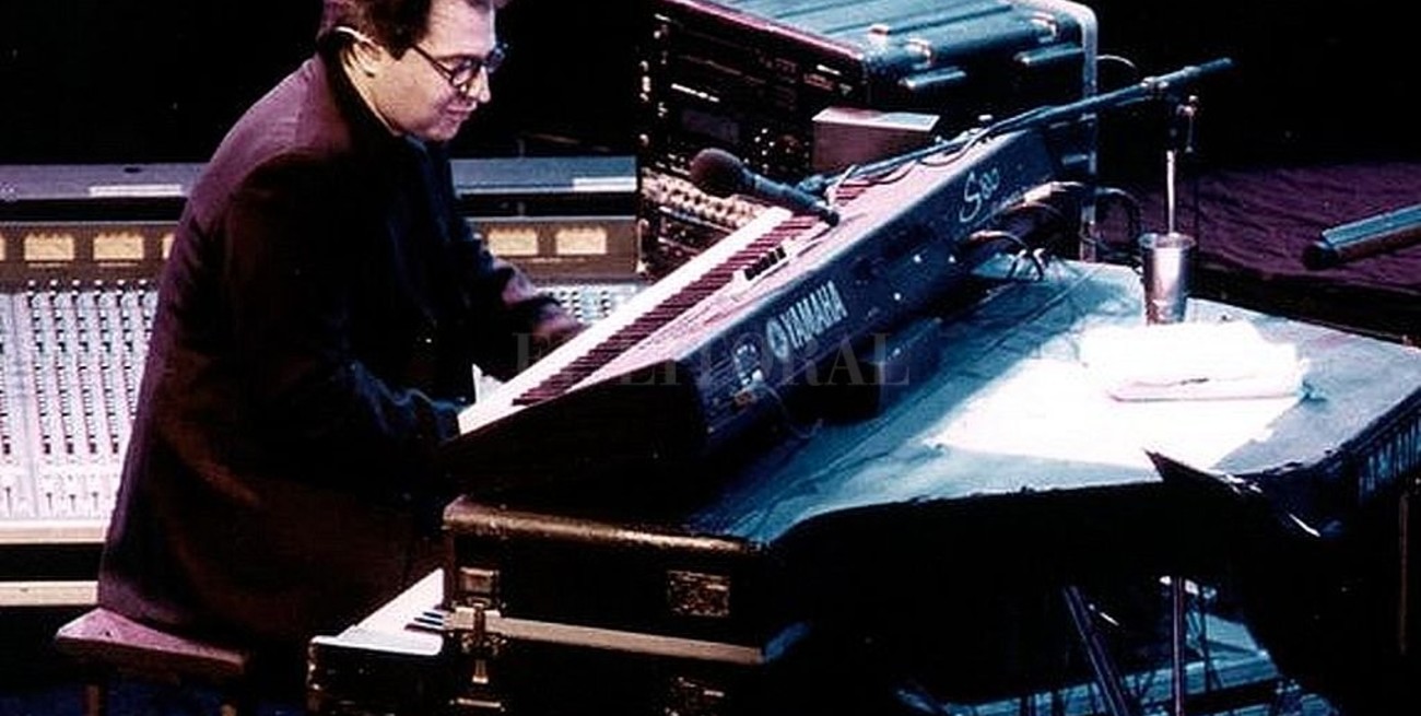 Lito Vitale e invitados tocarán a diario tras el noticiero central de la Televisión Pública