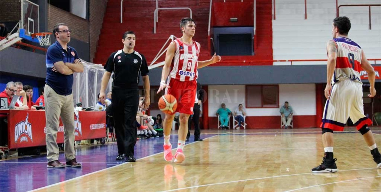 Unión pegó primero en la serie ante Independiente de Santiago del Estero