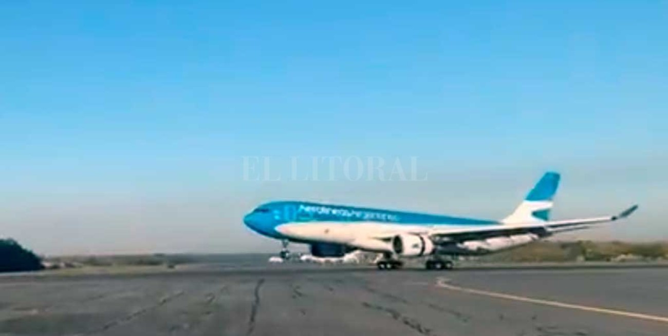 Llegó el segundo vuelo con insumos de China