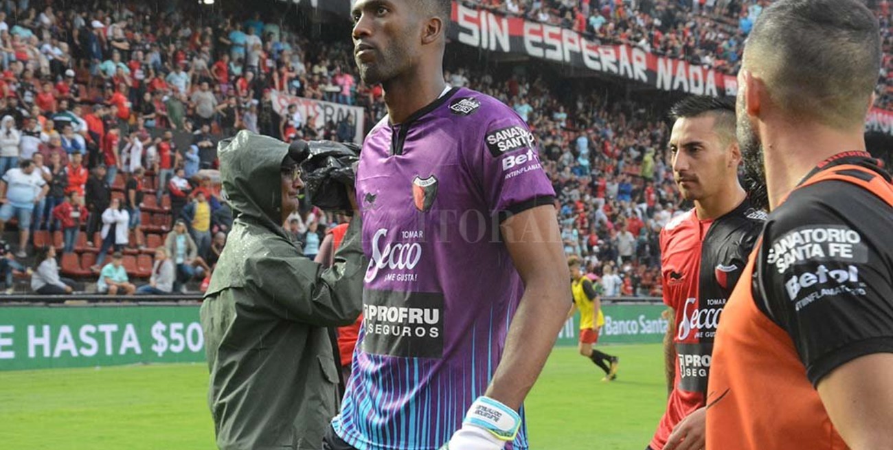 Está todo arreglado con el ecuatoriano Domínguez