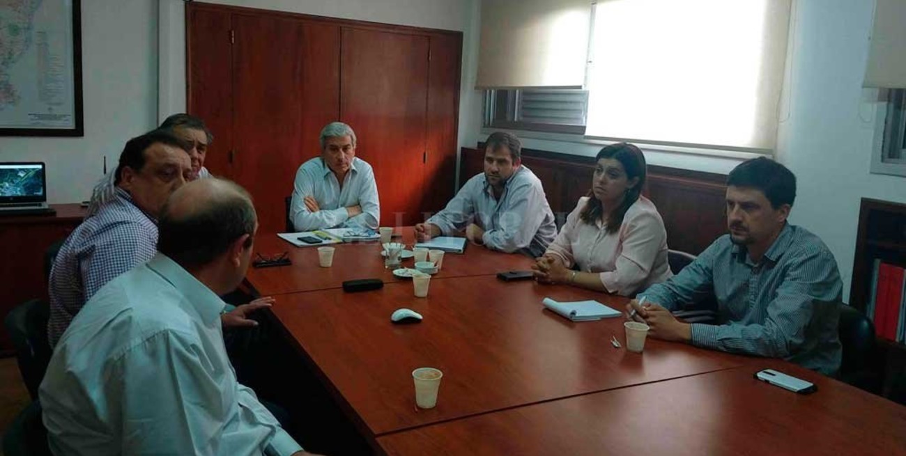 Se presentaron los términos de referencia para las de Defensas Oeste de Rincón y Arroyo Leyes