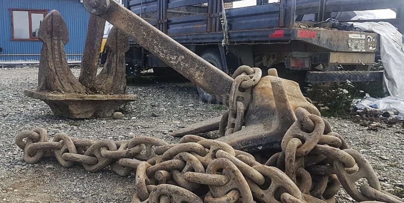 Se roban dos anclas de 1600 kilos de un barco varado en Tierra del Fuego y que eran patrimonio histórico