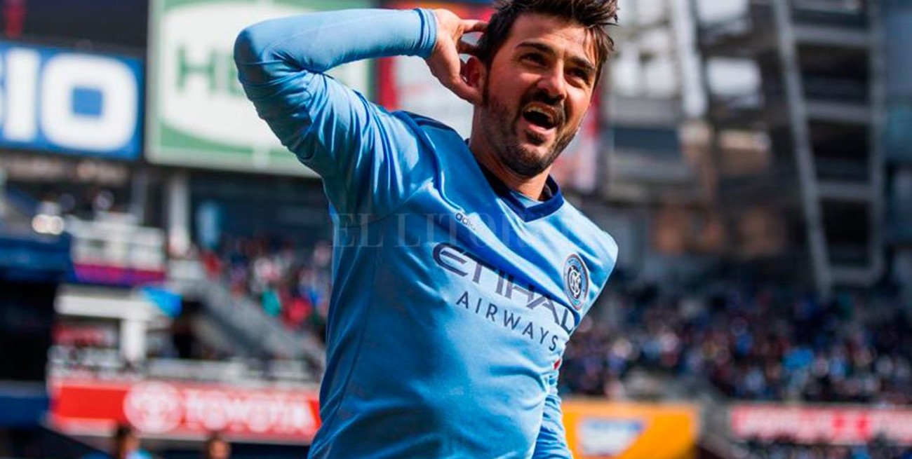 Acusan a David Villa de acoso sexual